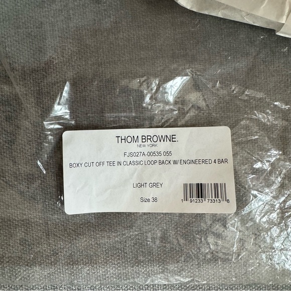 Thom Browne 4-bar cutoff boxy tee NWT size38 - Picture 3 of 9